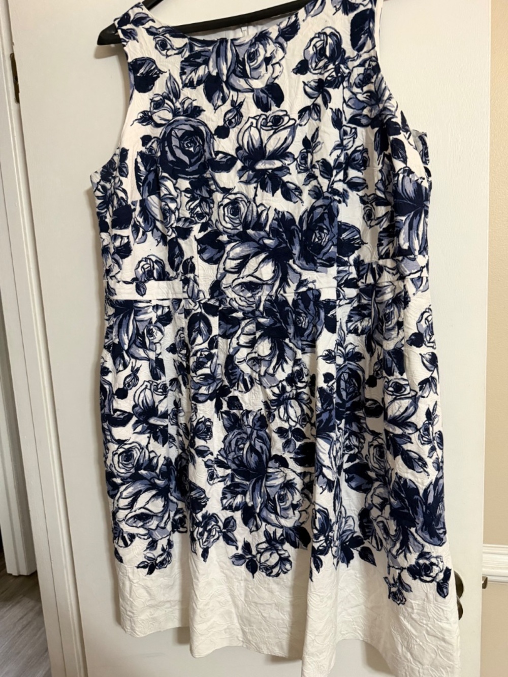 Talbots 18W blue and white floral midi dress EUC